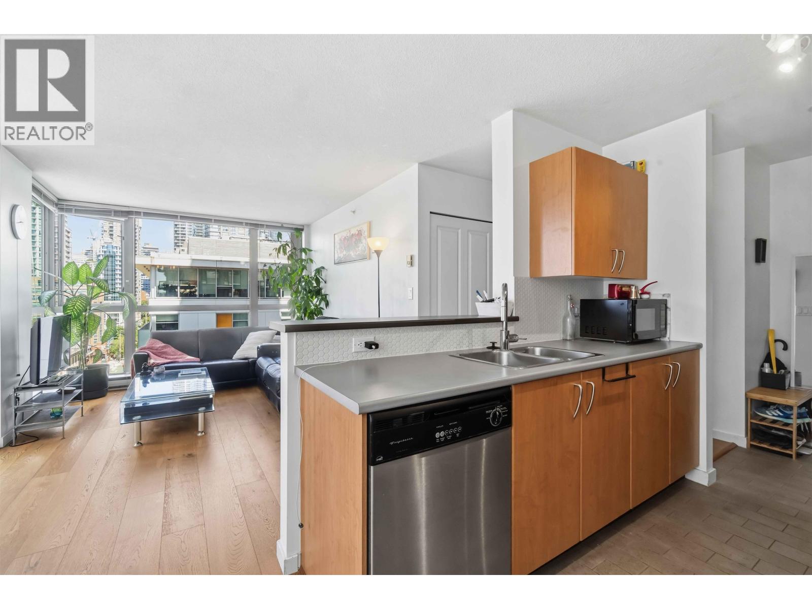 1408 1295 Richards Street, Vancouver, British Columbia  V6B 1B7 - Photo 6 - R3136985