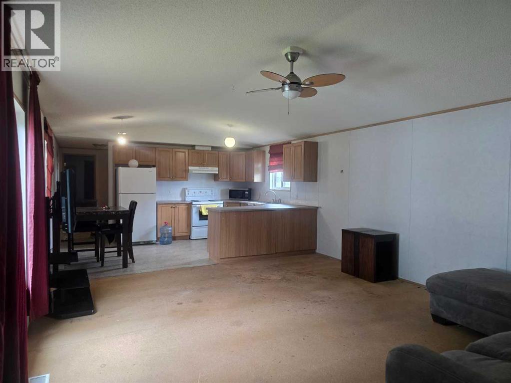 302, 72133 Range Road 11, Debolt, Alberta  T0H 1B0 - Photo 5 - A2322180