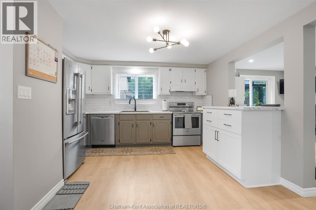 336 Mercer Street, Chatham, Ontario  N7M 6E1 - Photo 8 - 26014289