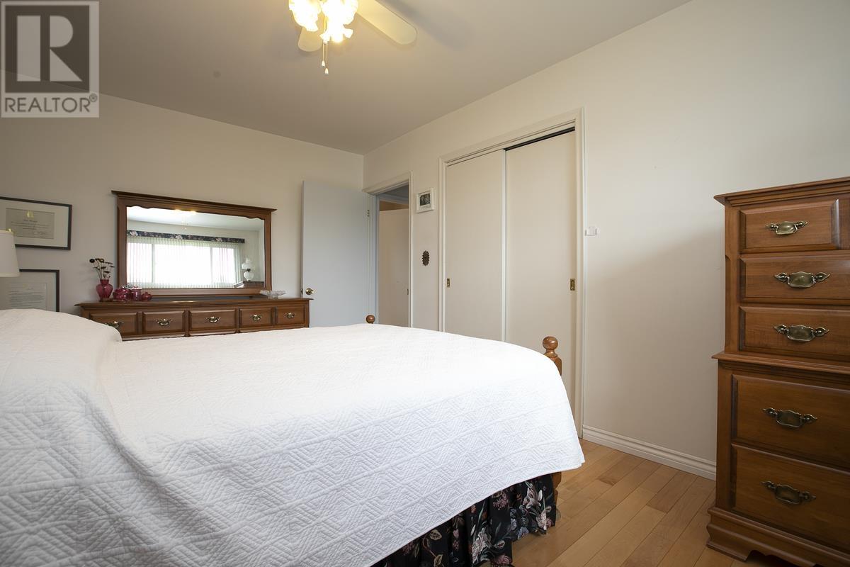 16 Arizona Ave, Sault Ste. Marie, Ontario  P6A 4L8 - Photo 32 - SM261448