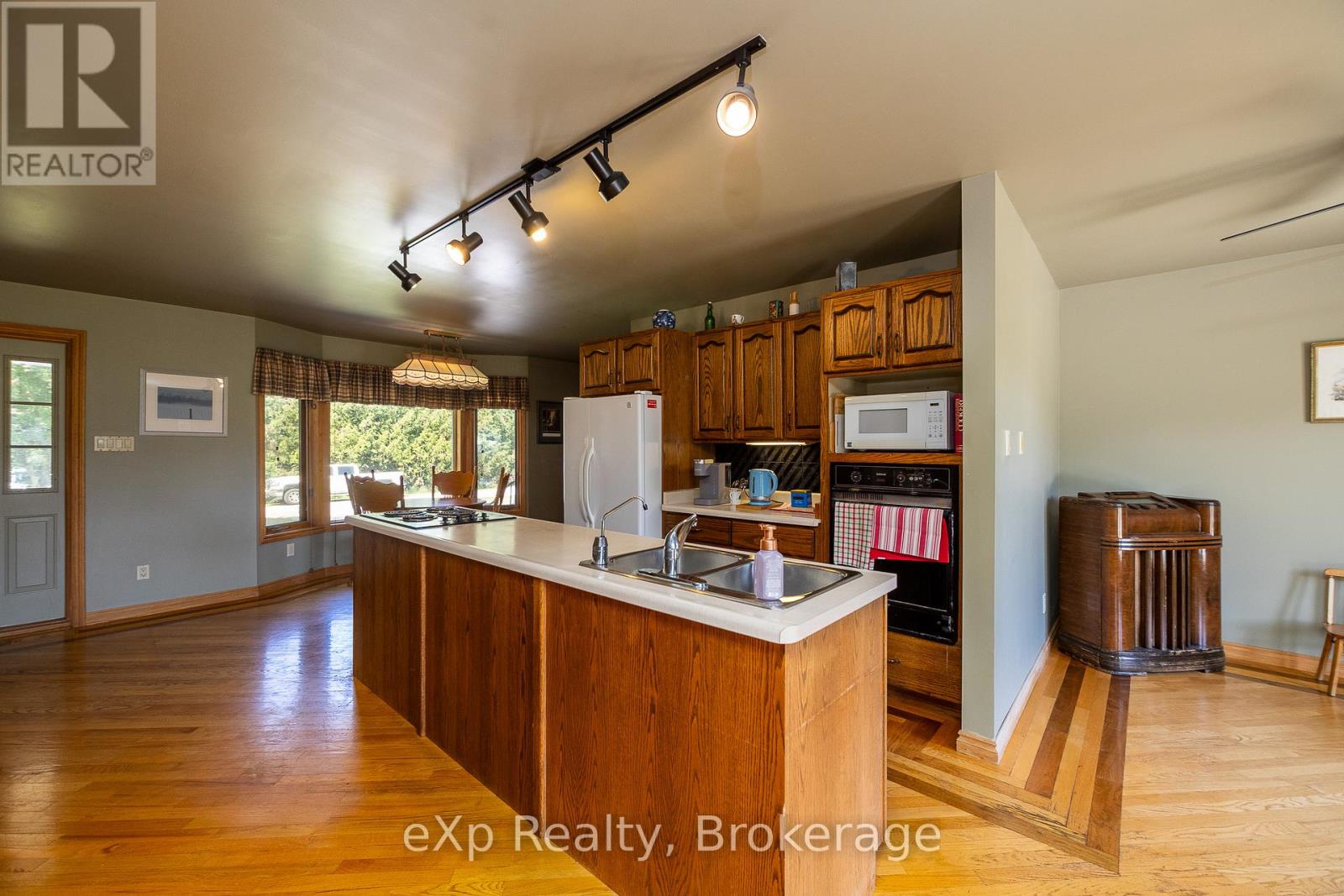 119 Douglas Street, Chatsworth, Ontario  N0H 2V0 - Photo 9 - X13459778