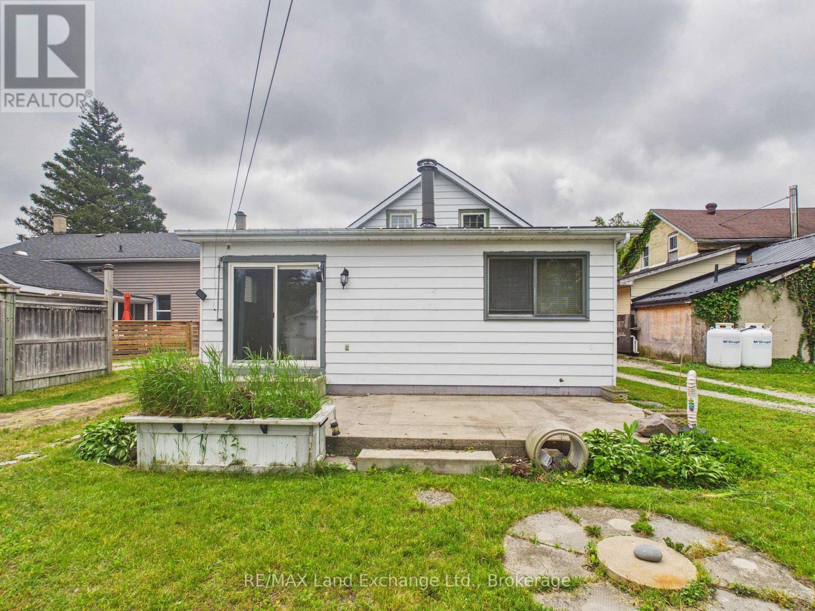 538 Queen Street, Kincardine, Ontario  N2Z 2Y9 - Photo 4 - X13459820