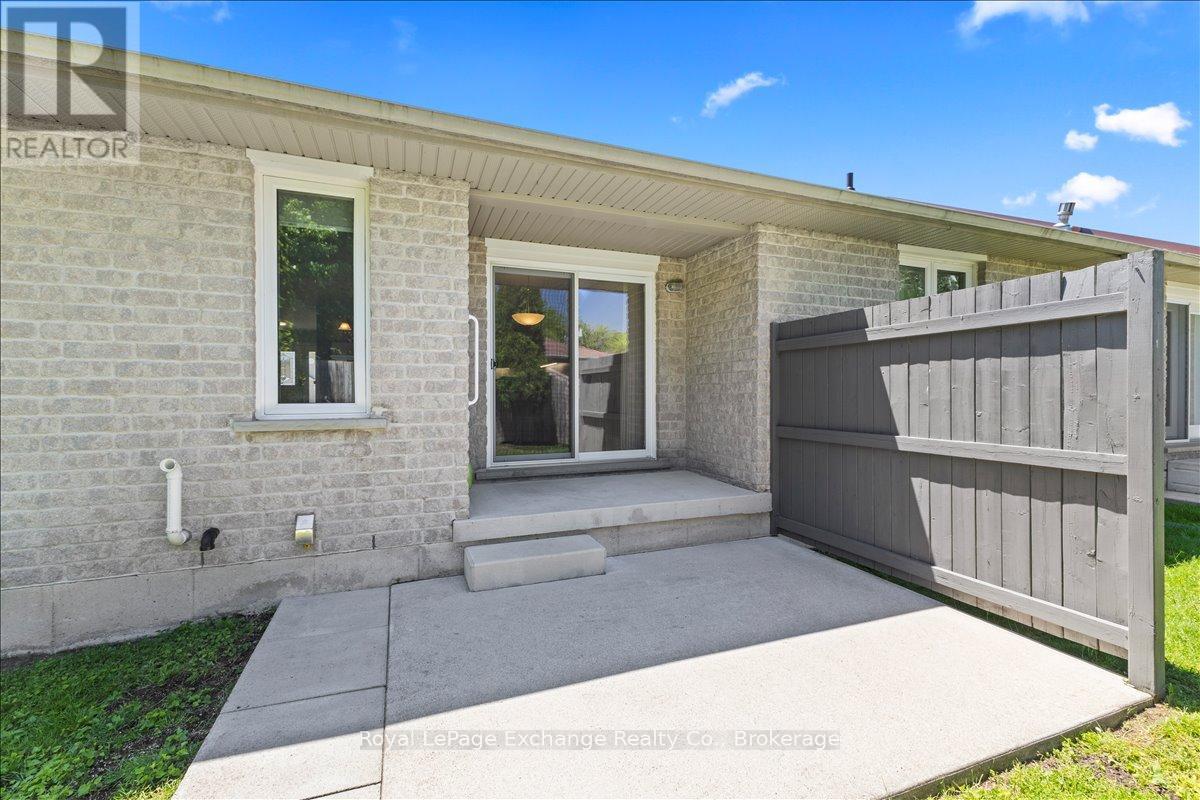 647 Pipers Court, Kincardine, Ontario  N2Z 0A1 - Photo 26 - X13459860
