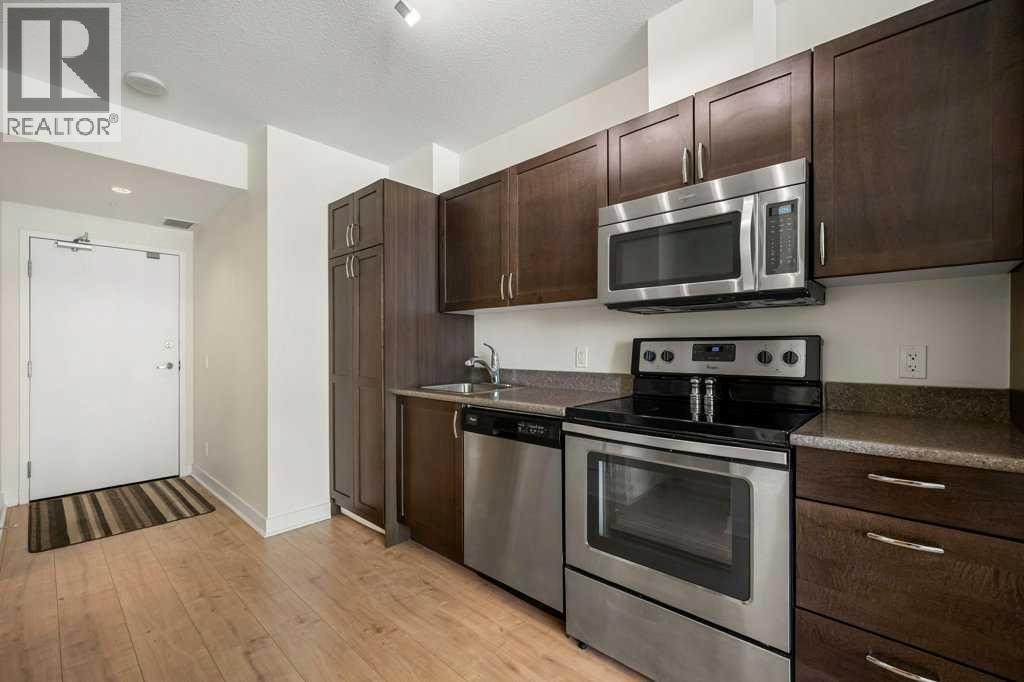 811, 10 Brentwood Common Nw, Calgary, Alberta  T2L 2L6 - Photo 17 - A2318290