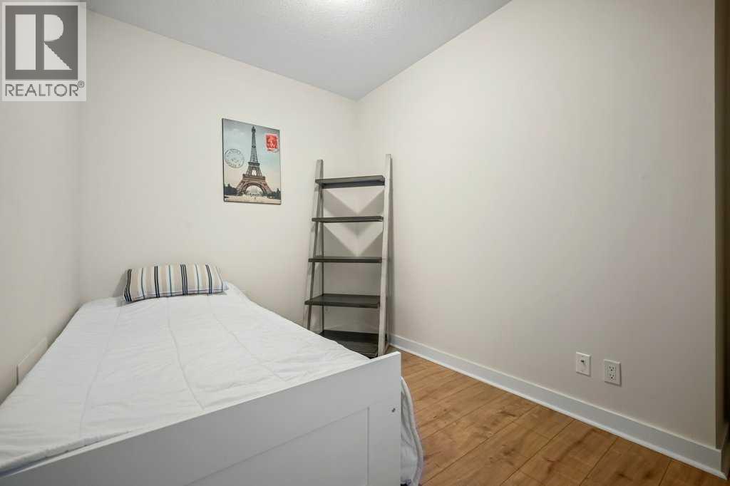 811, 10 Brentwood Common Nw, Calgary, Alberta  T2L 2L6 - Photo 25 - A2318290