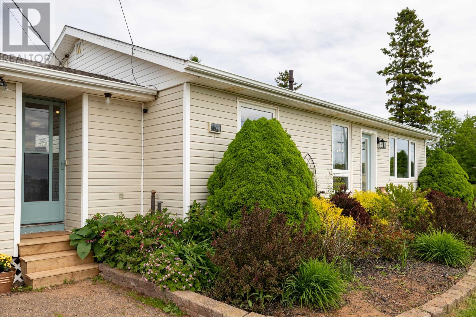 689 Clyde River Road, Clyde River, Prince Edward Island  C0A 1H1 - Photo 5 - 202614745