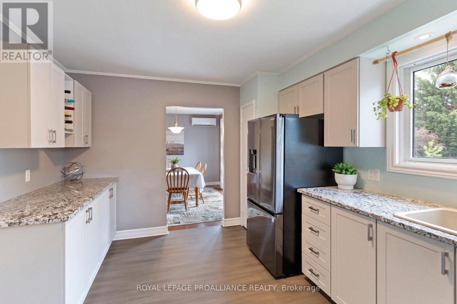 23 Stanley Crescent, Brockville, Ontario  K6V 2S9 - Photo 14 - X13459824