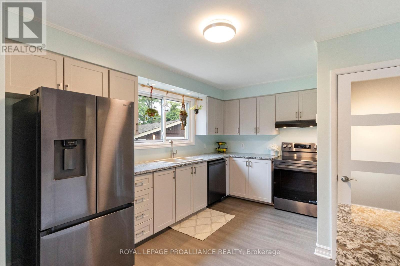 23 Stanley Crescent, Brockville, Ontario  K6V 2S9 - Photo 16 - X13459824