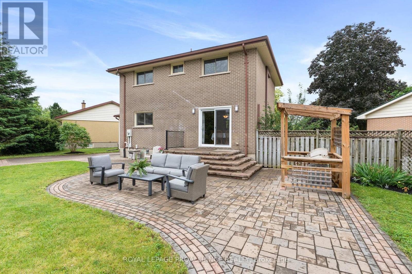 23 Stanley Crescent, Brockville, Ontario  K6V 2S9 - Photo 41 - X13459824