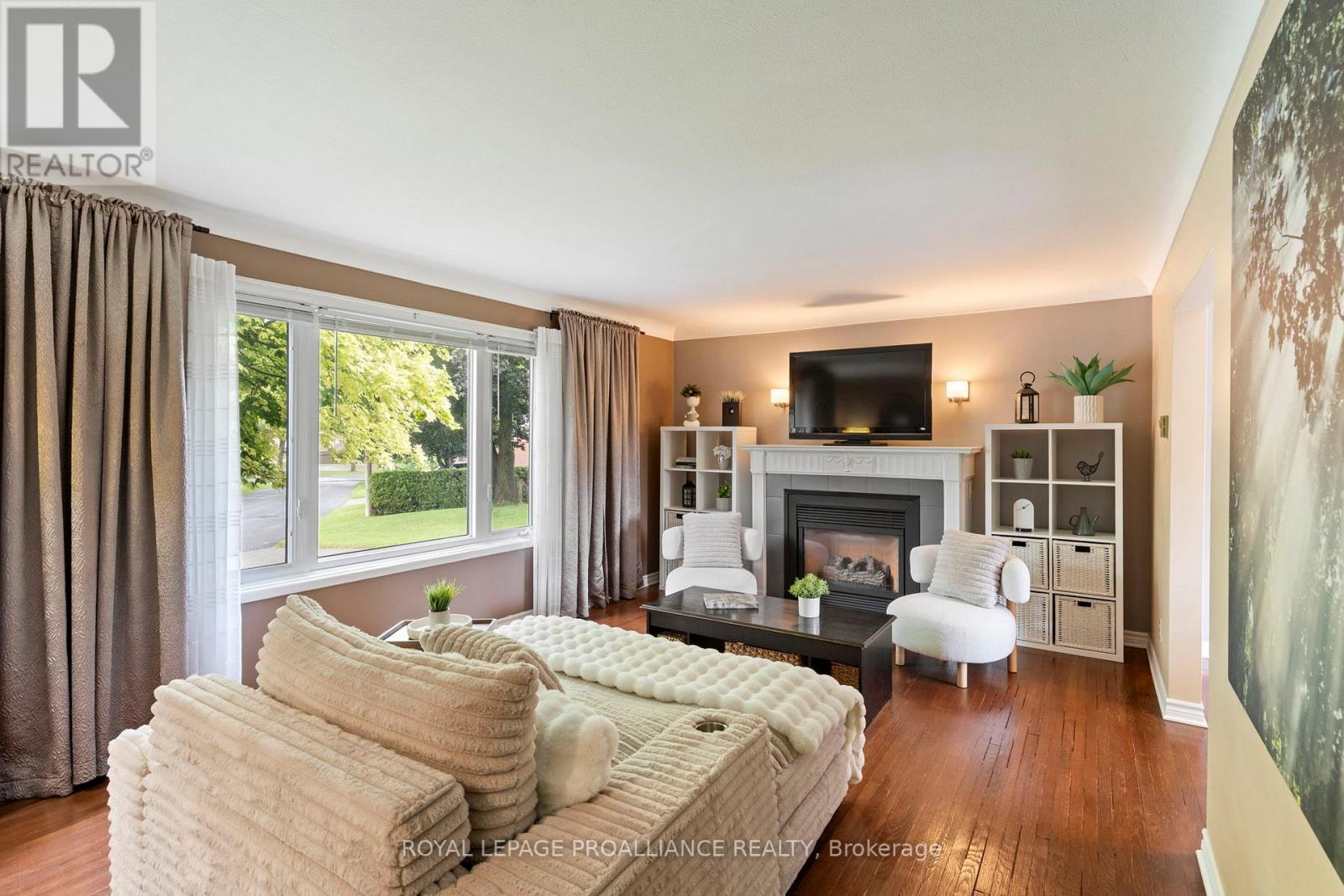 23 Stanley Crescent, Brockville, Ontario  K6V 2S9 - Photo 6 - X13459824