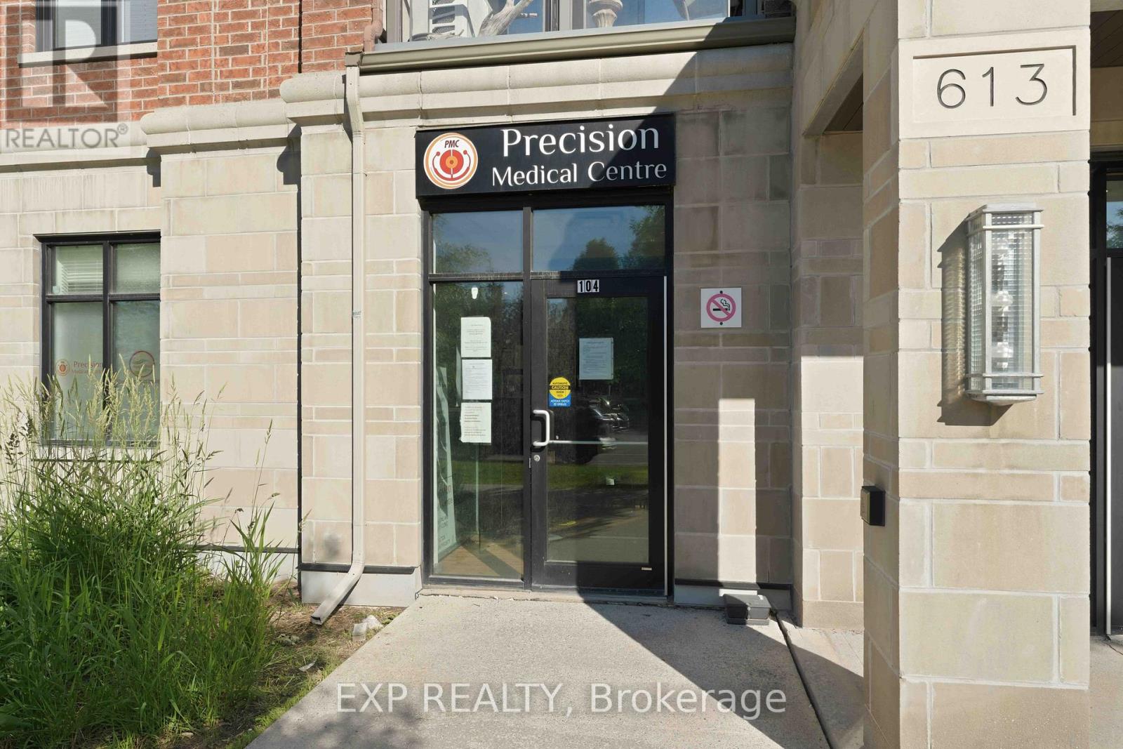 613 Longfields Drive, Ottawa, Ontario  K2J 6J2 - Photo 4 - X13114766