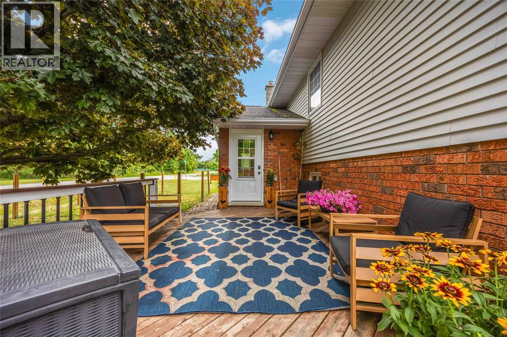 201 Eureka Street, Petrolia, Ontario  N0N 1R0 - Photo 28 - 26014067