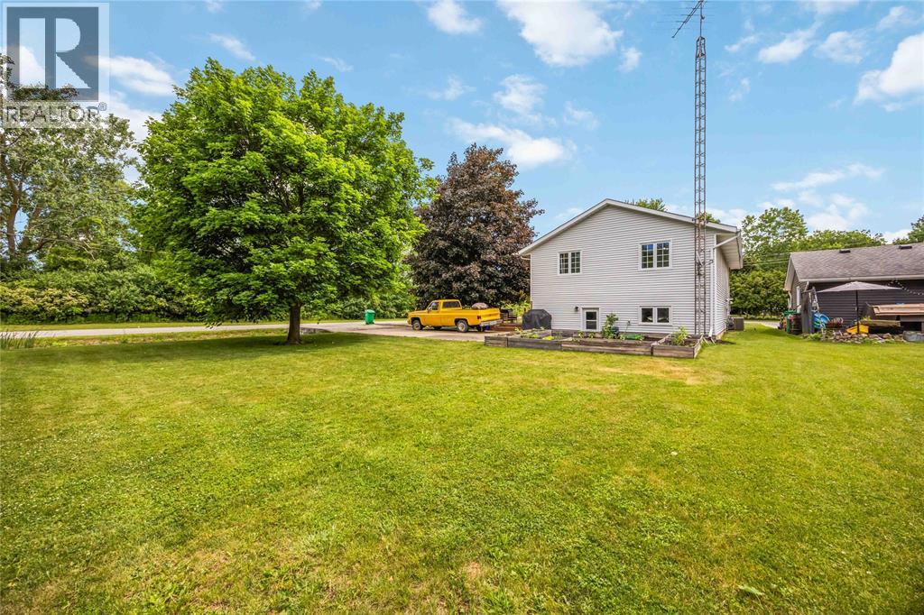 201 Eureka Street, Petrolia, Ontario  N0N 1R0 - Photo 32 - 26014067