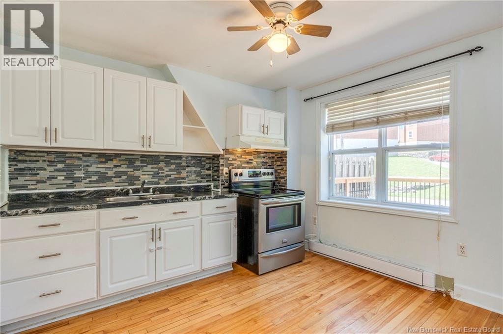 35 Mckenna Crescent, Saint John, New Brunswick  E2K 4C8 - Photo 3 - NB142110