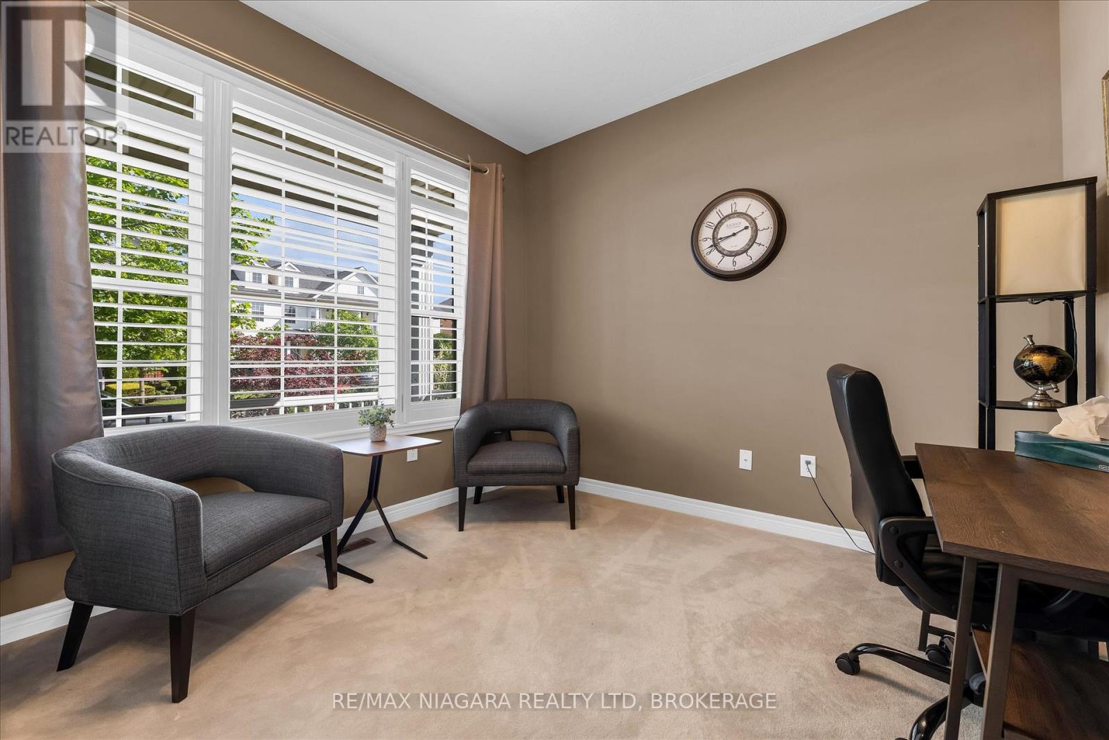 404 Wright Crescent, Niagara-On-The-Lake, Ontario  L0S 1J0 - Photo 2 - X13459798