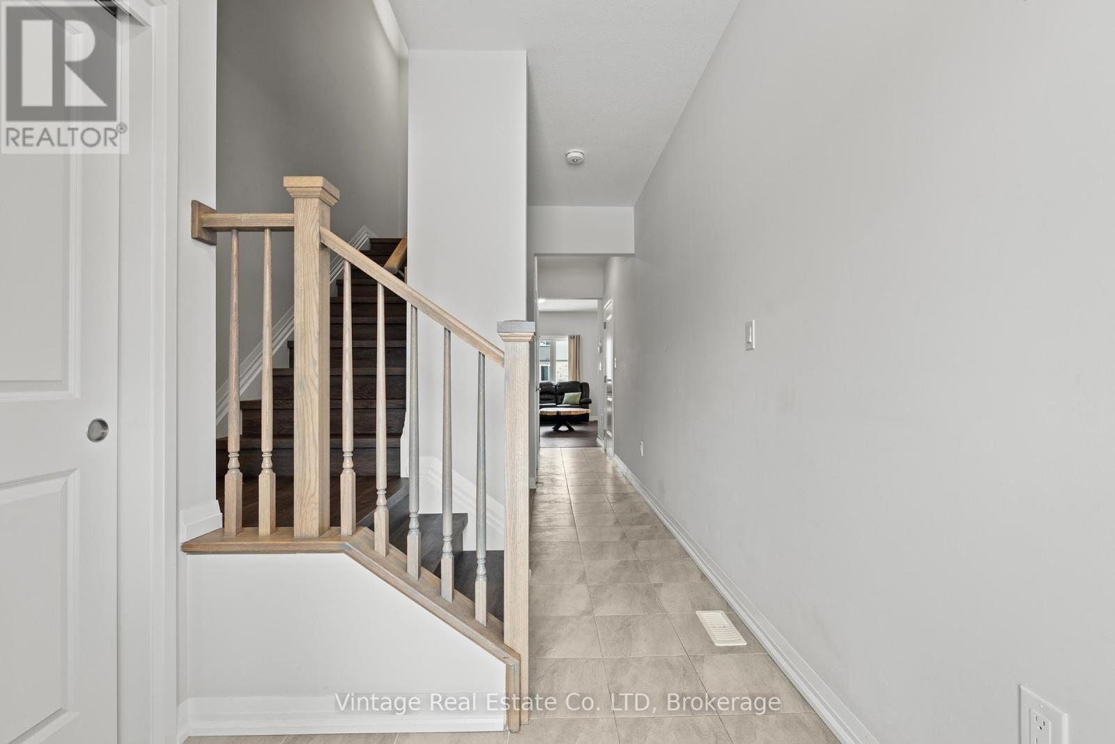 46 Samuel Avenue, Pelham, Ontario L3B 5N5 - Photo 3 - X13459846