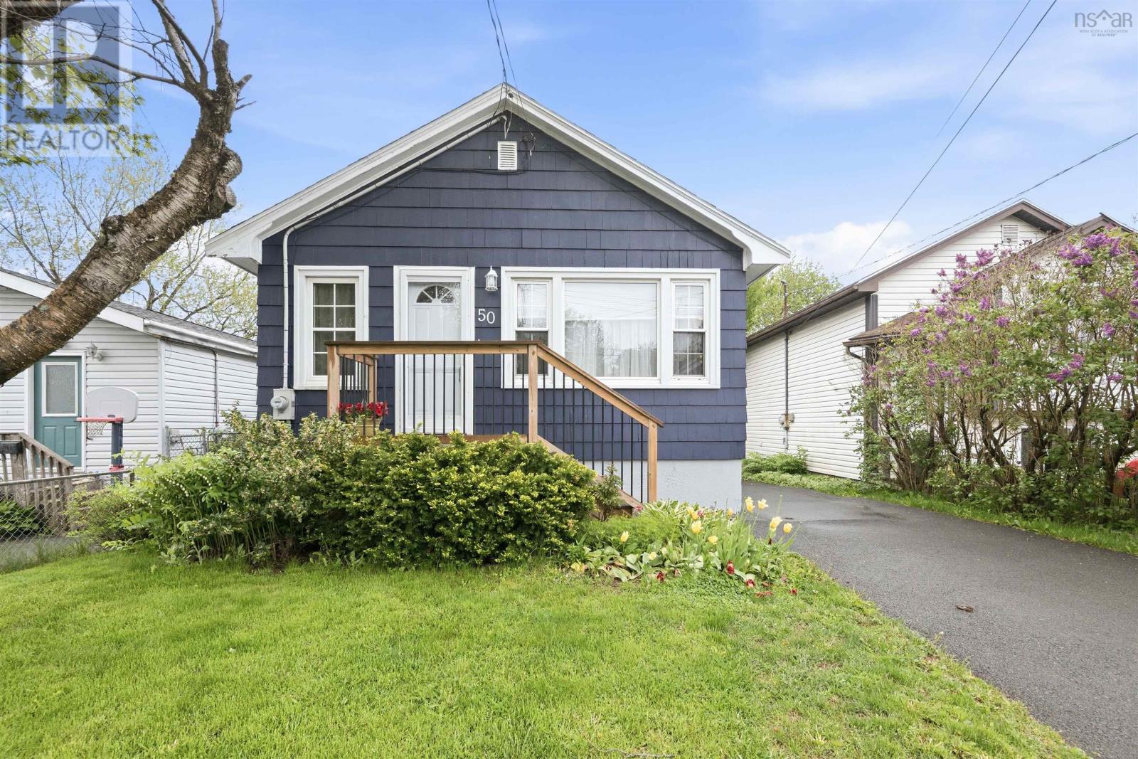 292 Chadwick Street, Dartmouth, Nova Scotia  B2Y 2M3 - Photo 2 - 202613276