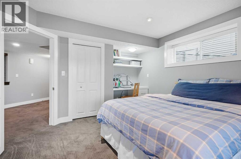 114 Cougarstone Crescent Sw, Calgary, Alberta  T3H 4Z5 - Photo 38 - A2317024