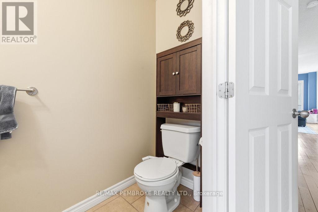 843 Newmarket Lane, Kingston, Ontario K7K 0C8 - Photo 5 - X13459892
