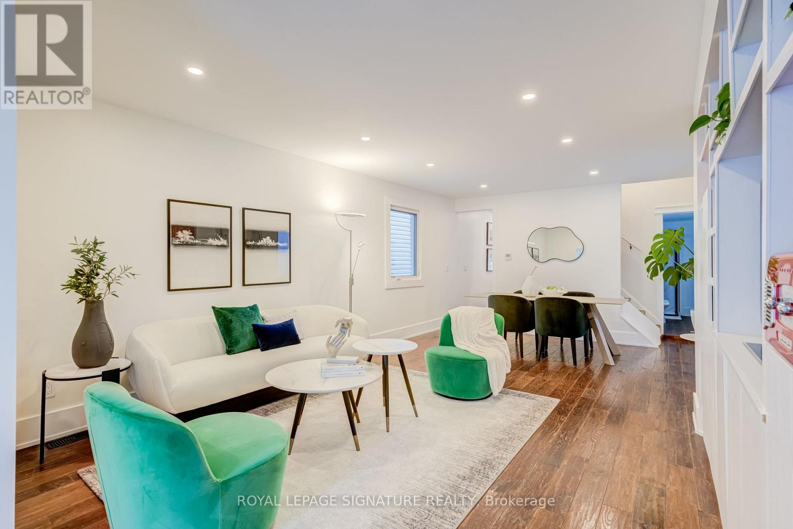 176 Barrington Avenue, Toronto, Ontario  M4C 4Z2 - Photo 6 - E13459780