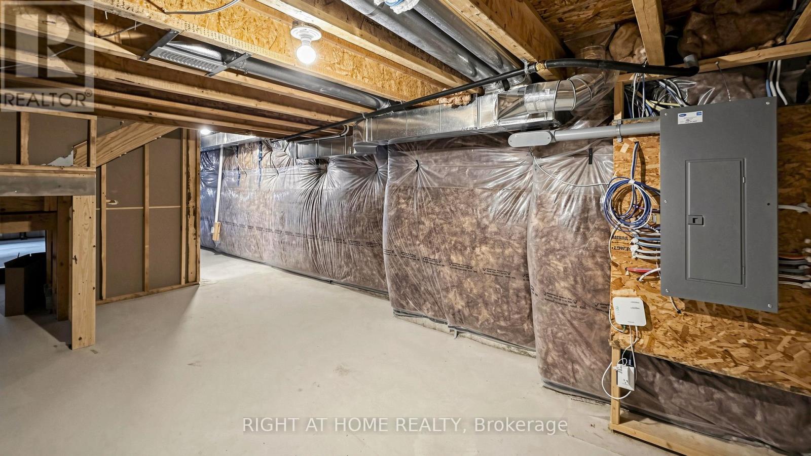 3209 Chimney Swift Crescent, Pickering, Ontario  L1X 0N4 - Photo 43 - E13459808