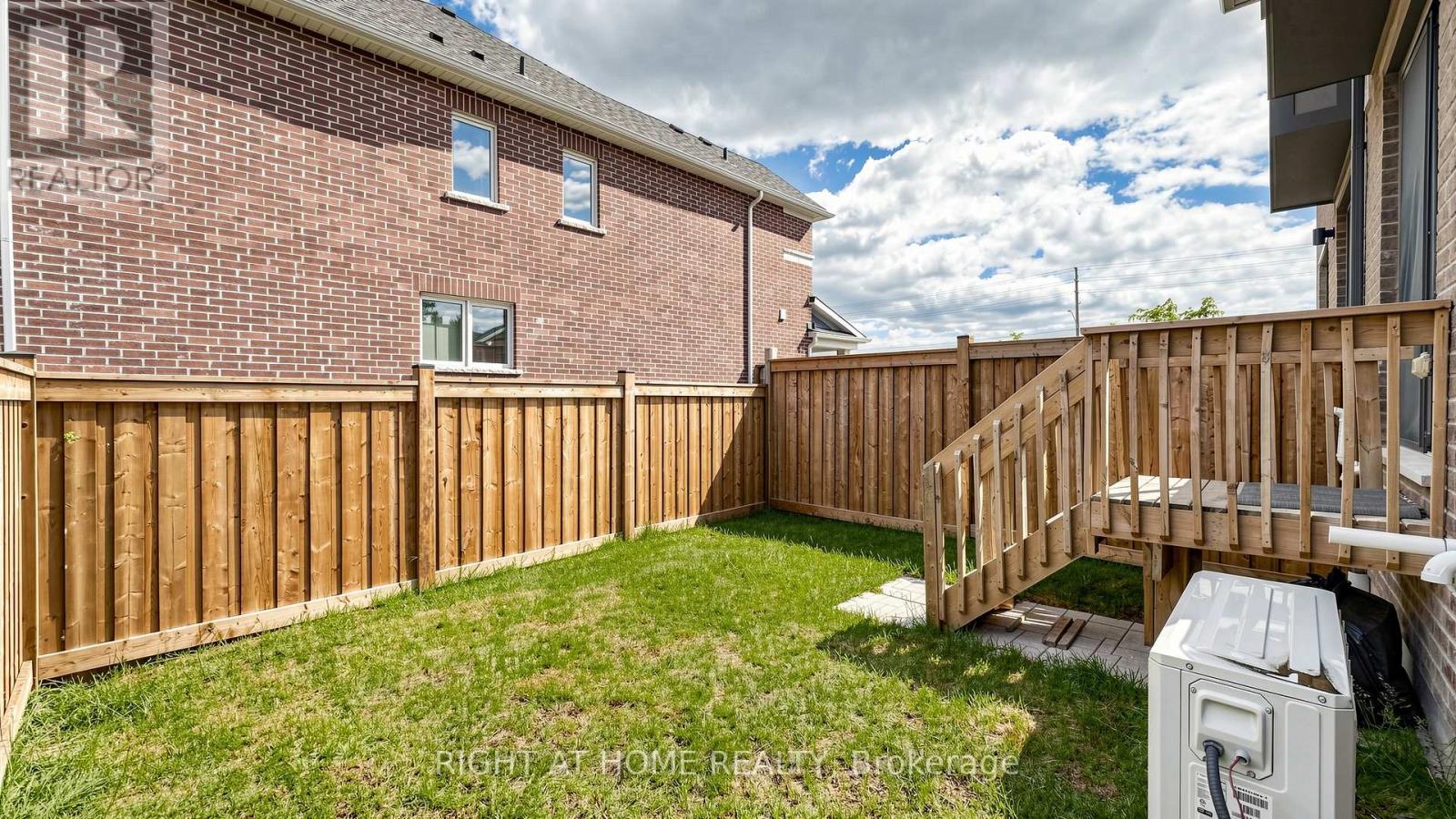 3209 Chimney Swift Crescent, Pickering, Ontario  L1X 0N4 - Photo 45 - E13459808