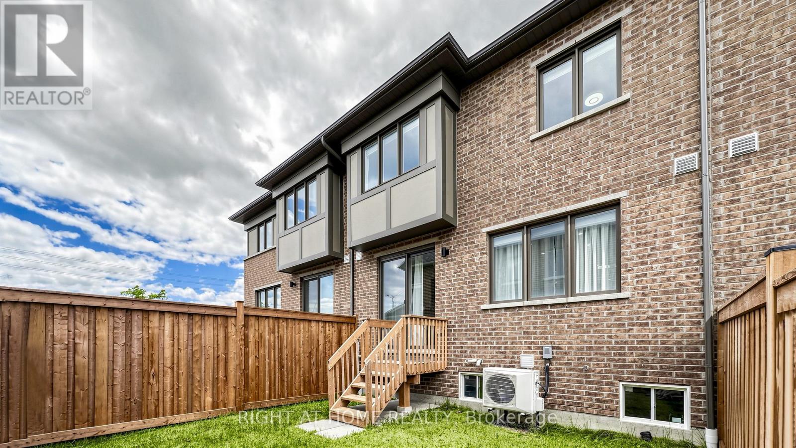 3209 Chimney Swift Crescent, Pickering, Ontario  L1X 0N4 - Photo 48 - E13459808