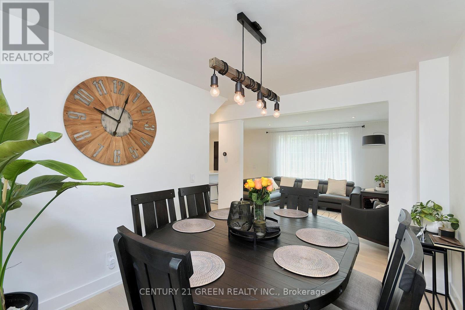 32 Castlebar Road, Toronto, Ontario  M8Z 2J5 - Photo 15 - W13459756