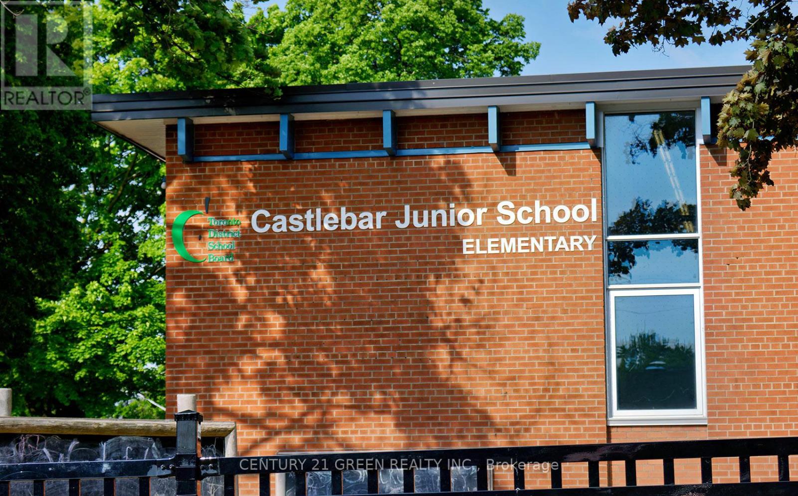 32 Castlebar Road, Toronto, Ontario  M8Z 2J5 - Photo 42 - W13459756