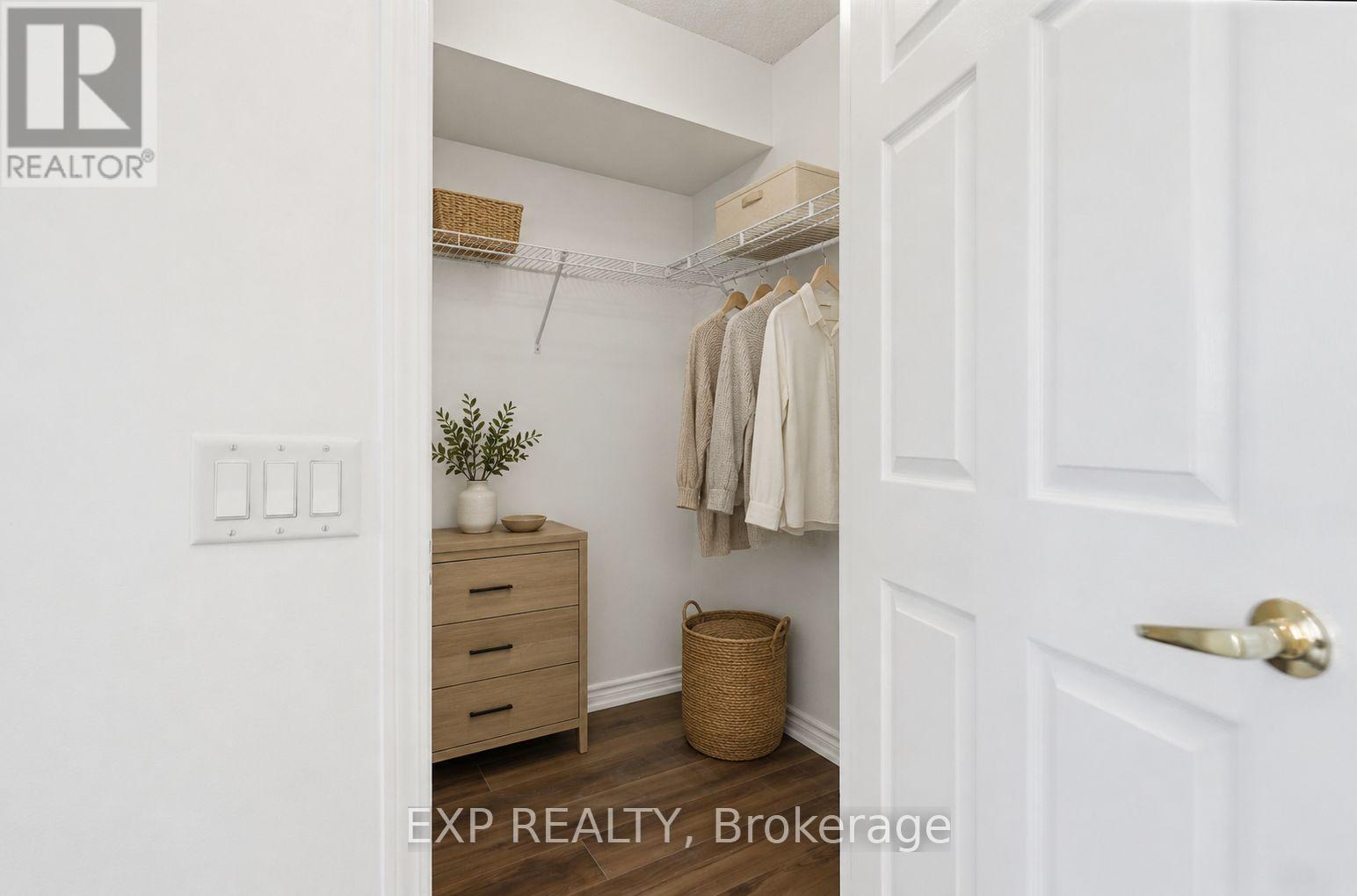 2120 - 25 Kingsbridge Garden Circle, Mississauga, Ontario  L5R 4B1 - Photo 27 - W13459762