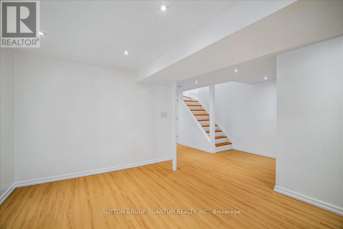 1023 Runnymead Crescent, Oakville, Ontario  L6M 1C5 - Photo 30 - W13459858