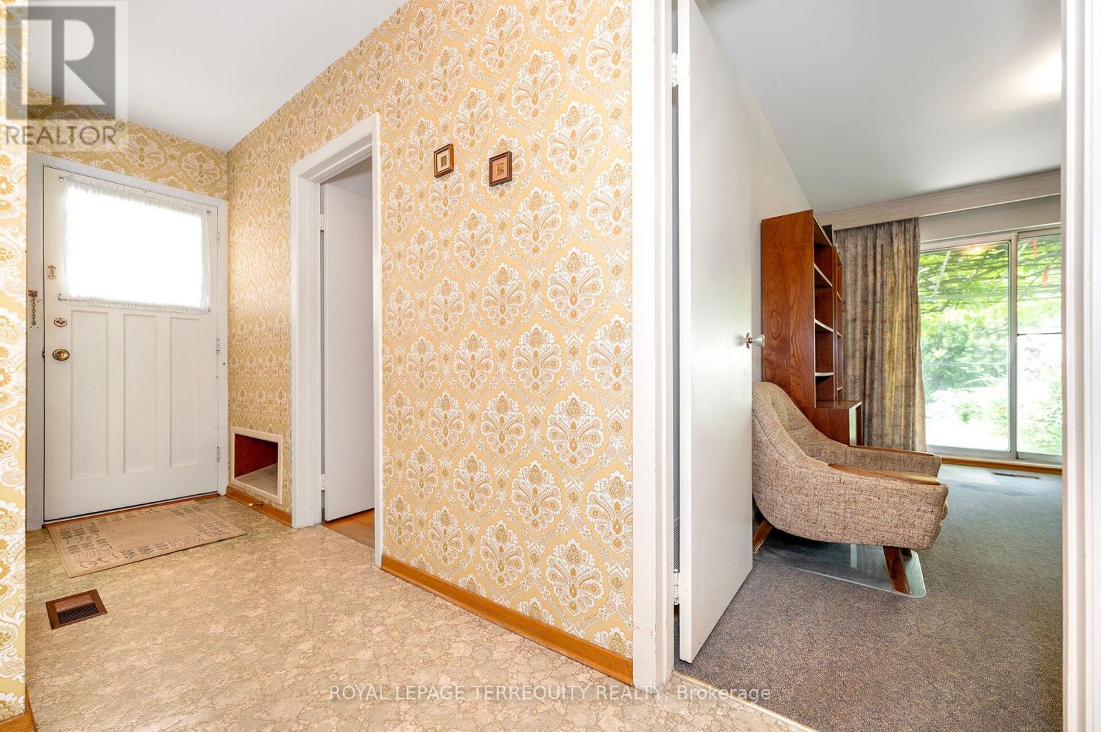 115 Topcliff Avenue, Toronto, Ontario  M3N 1L6 - Photo 17 - W13459902