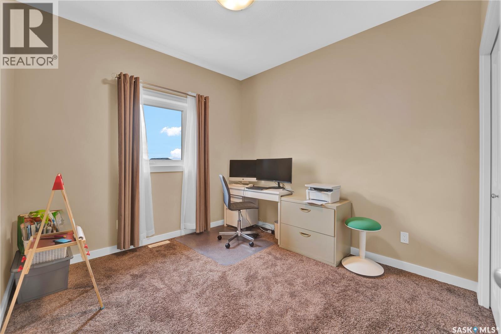 419 Ells Way, Saskatoon, Saskatchewan  S7L 6K8 - Photo 39 - SK039875
