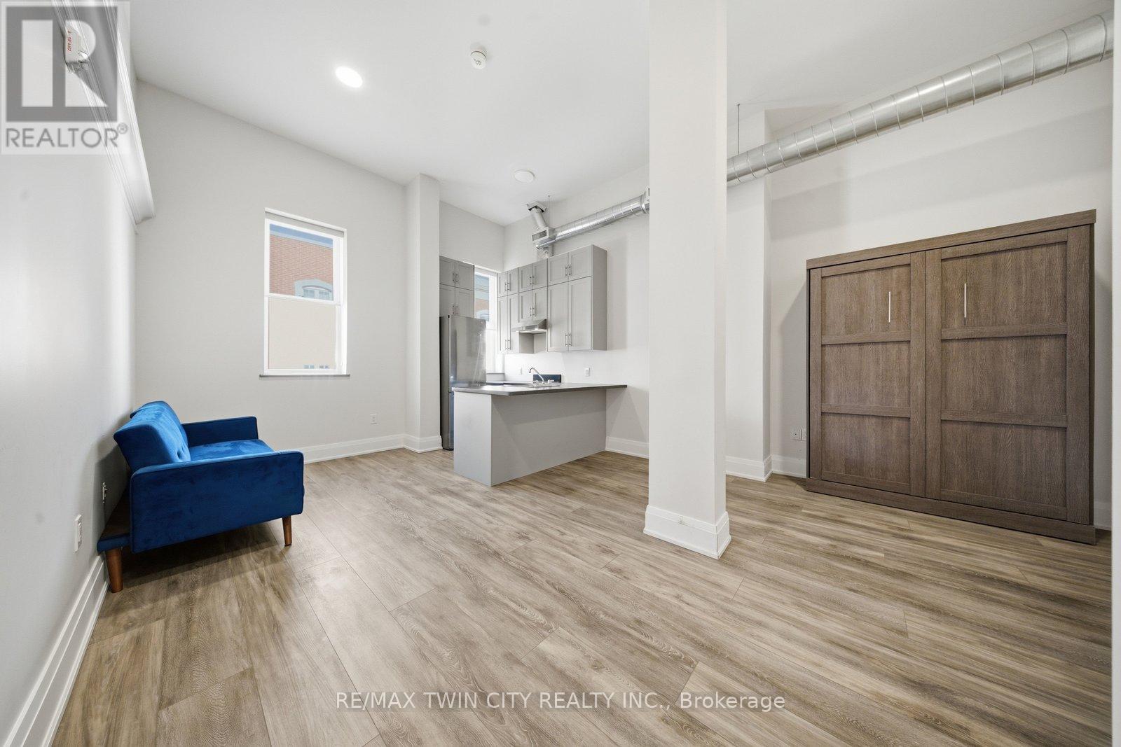 304 - 11 Queen Street, Brantford, Ontario  N3T 3B2 - Photo 3 - X13459854