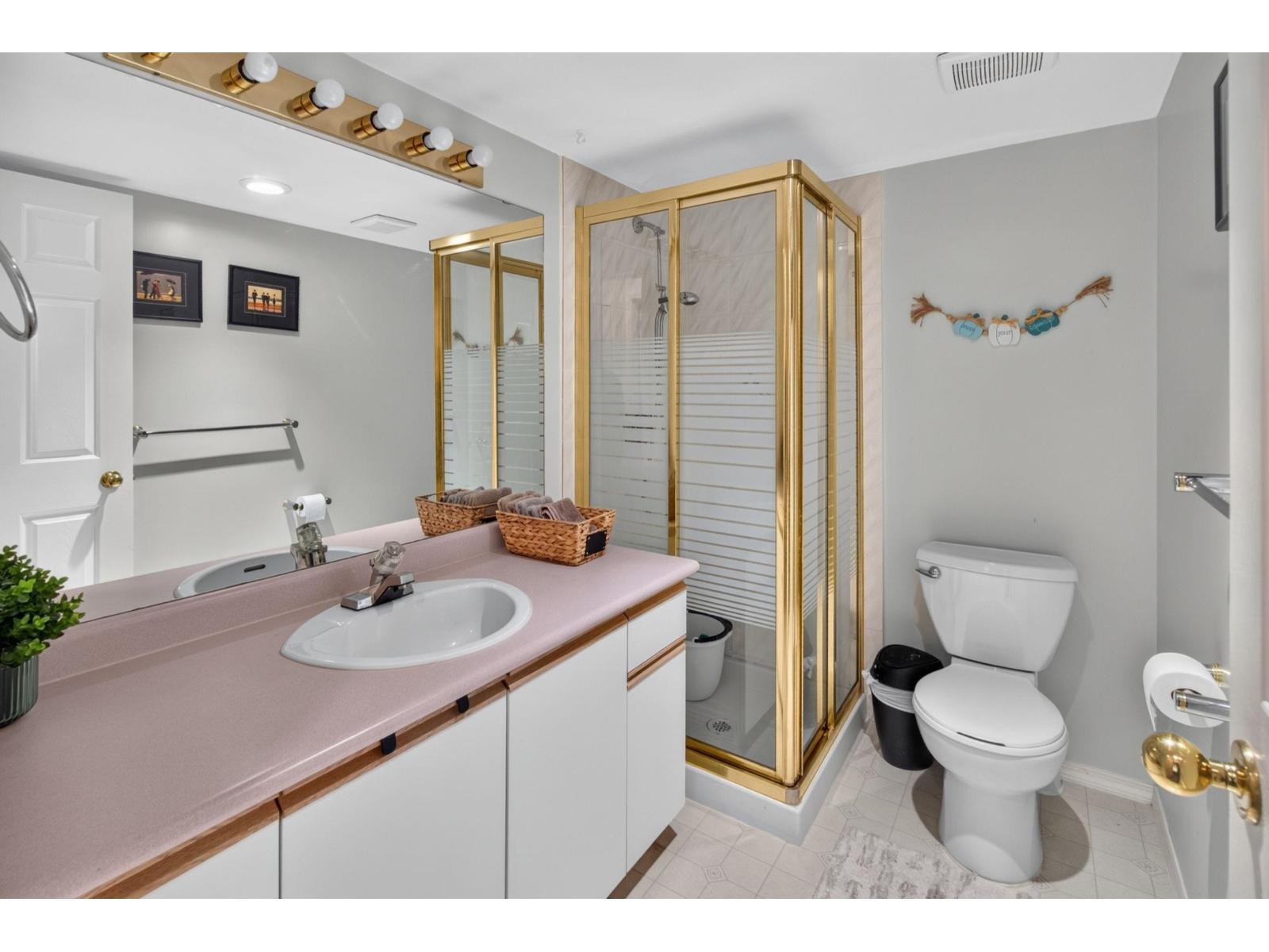 205 6440 197 Street, Langley, British Columbia  V2Y 1H9 - Photo 16 - R3137392
