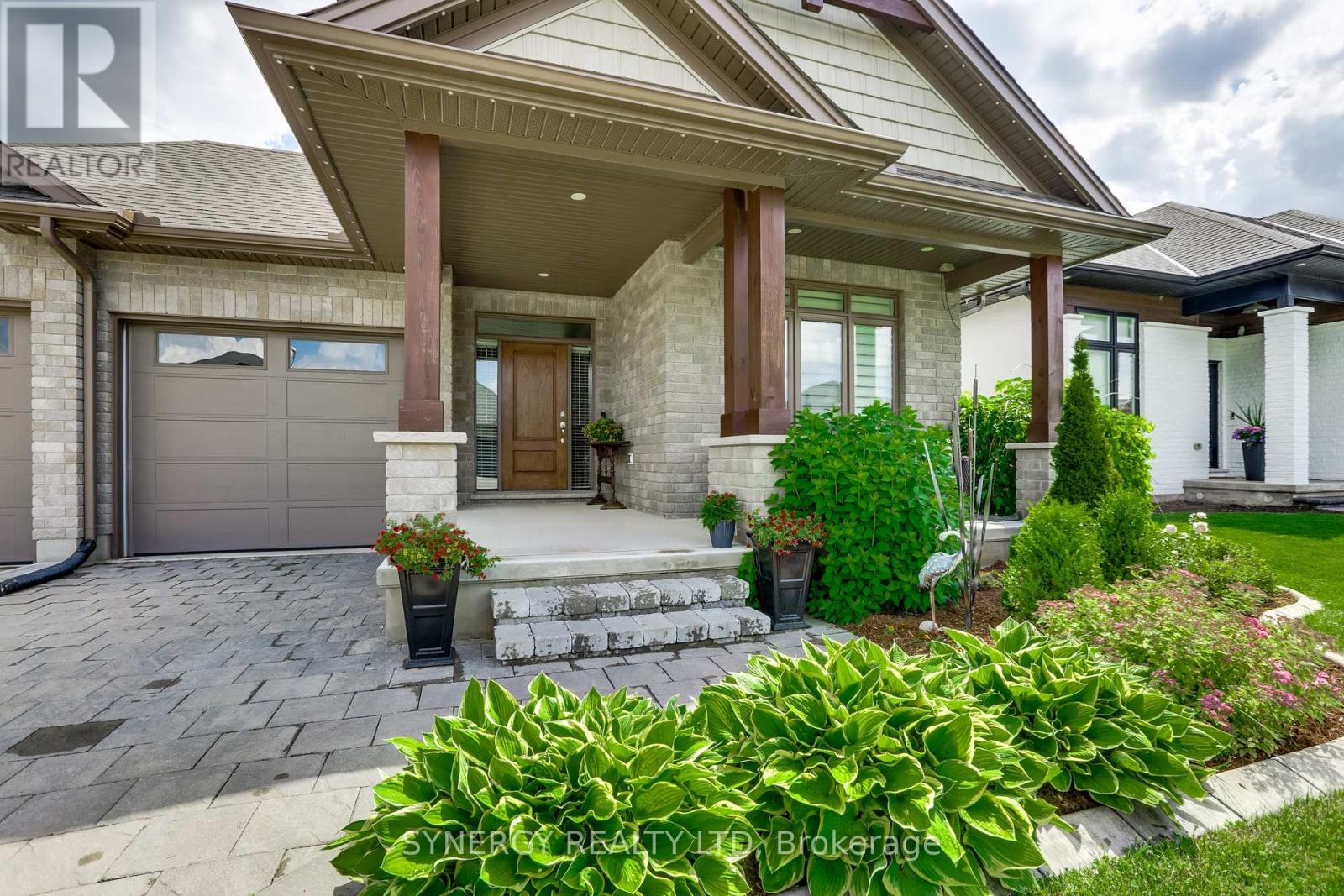 149 Collins Way, Strathroy-Caradoc, Ontario  N7G 0G2 - Photo 1 - X13459990