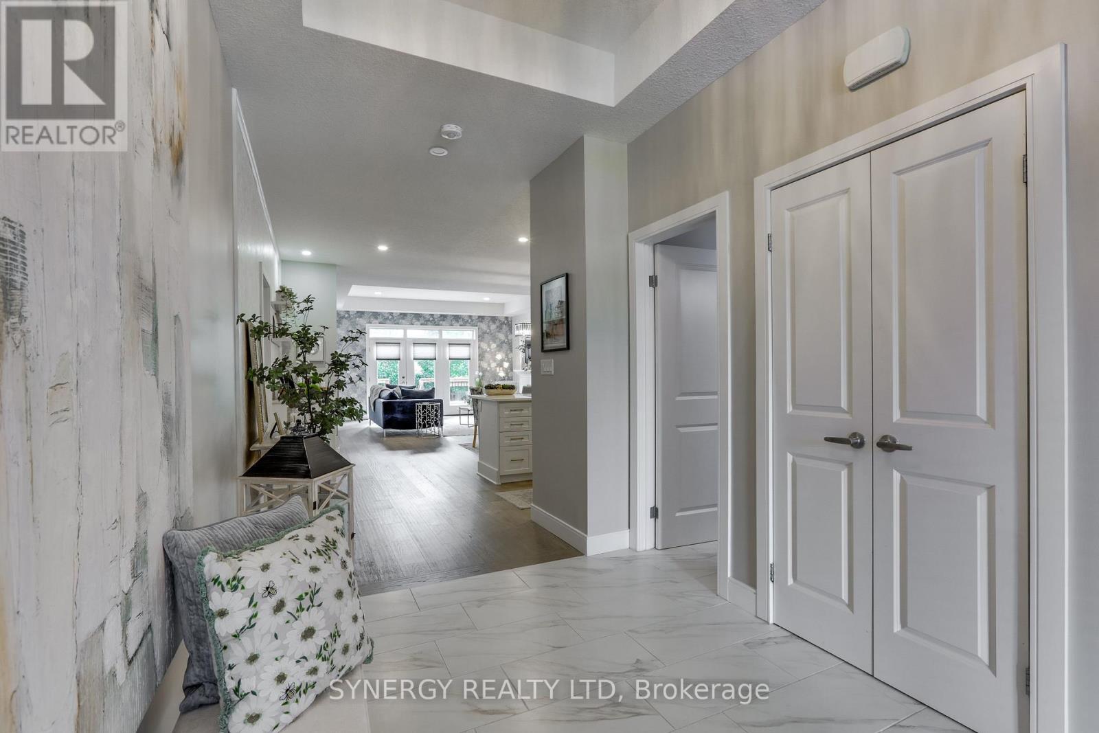 149 Collins Way, Strathroy-Caradoc, Ontario  N7G 0G2 - Photo 6 - X13459990
