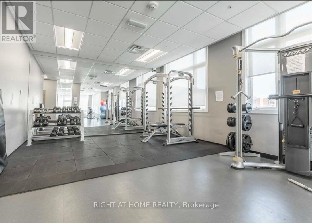 417 - 457 Plains Road E, Burlington, Ontario  L7T 2E4 - Photo 15 - W13459488