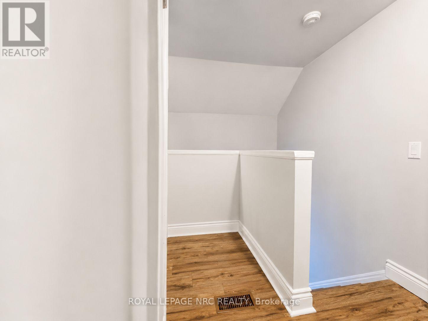 259 Wellington Street, Port Colborne, Ontario  L3K 2K4 - Photo 6 - X13459968