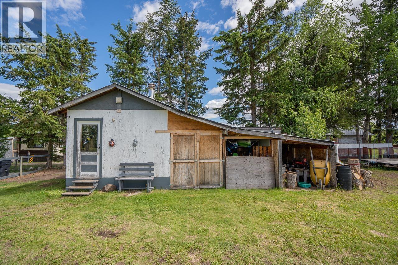 5166 Watson Lake Road, 100 Mile House, British Columbia  V0K 2E1 - Photo 33 - R3137389