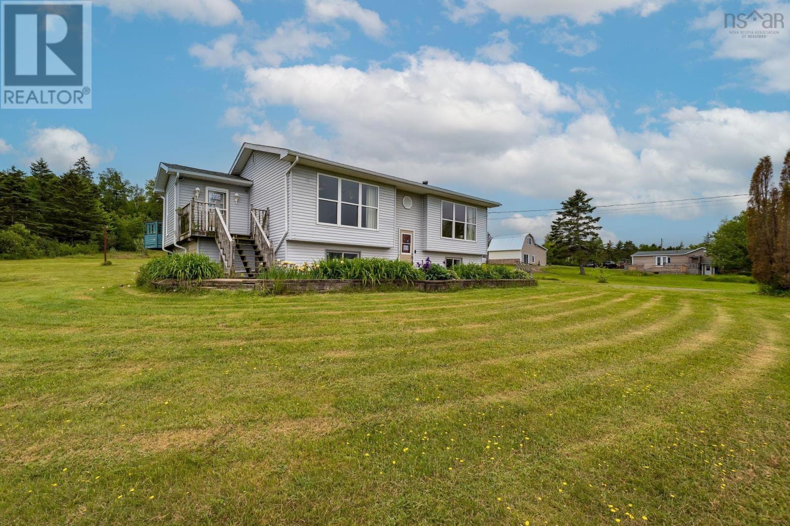1478 Highway 215, Tennecape, Nova Scotia  B0N 2R0 - Photo 3 - 202614754