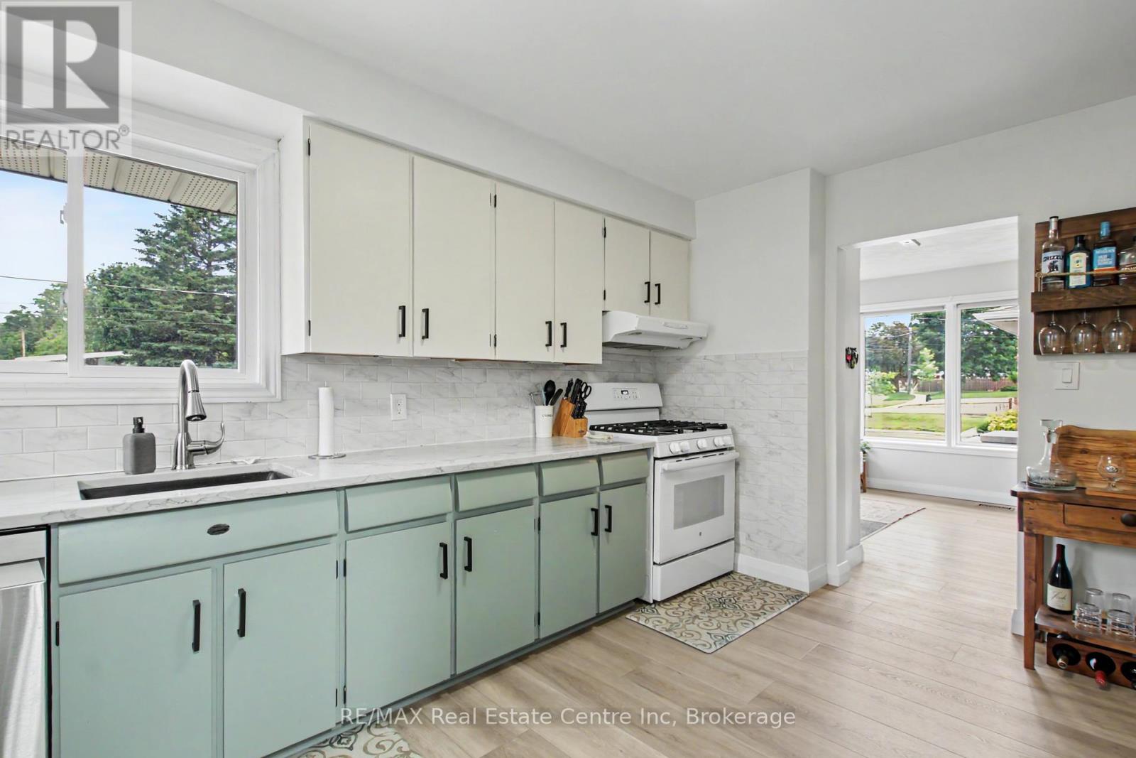 37 Ottawa Crescent, Guelph, Ontario  N1E 2A5 - Photo 10 - X13459910