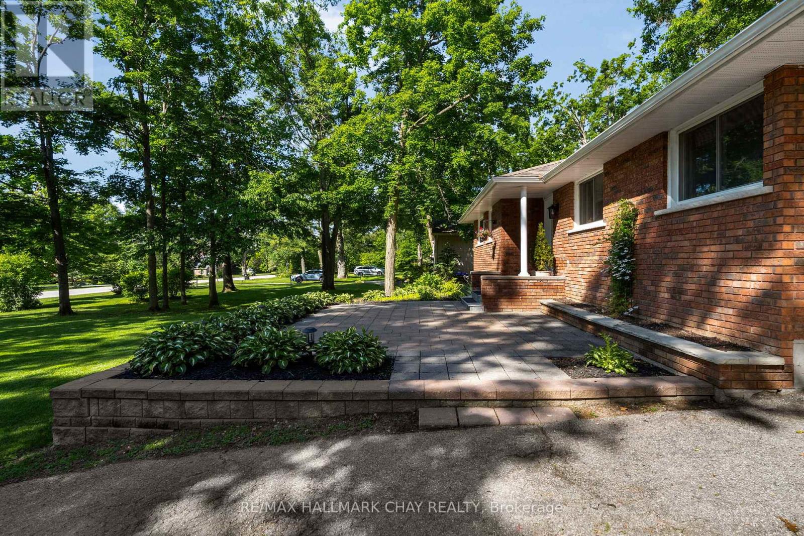 30 Jodies Lane, Springwater, Ontario  L0L 1X1 - Photo 6 - S13459162