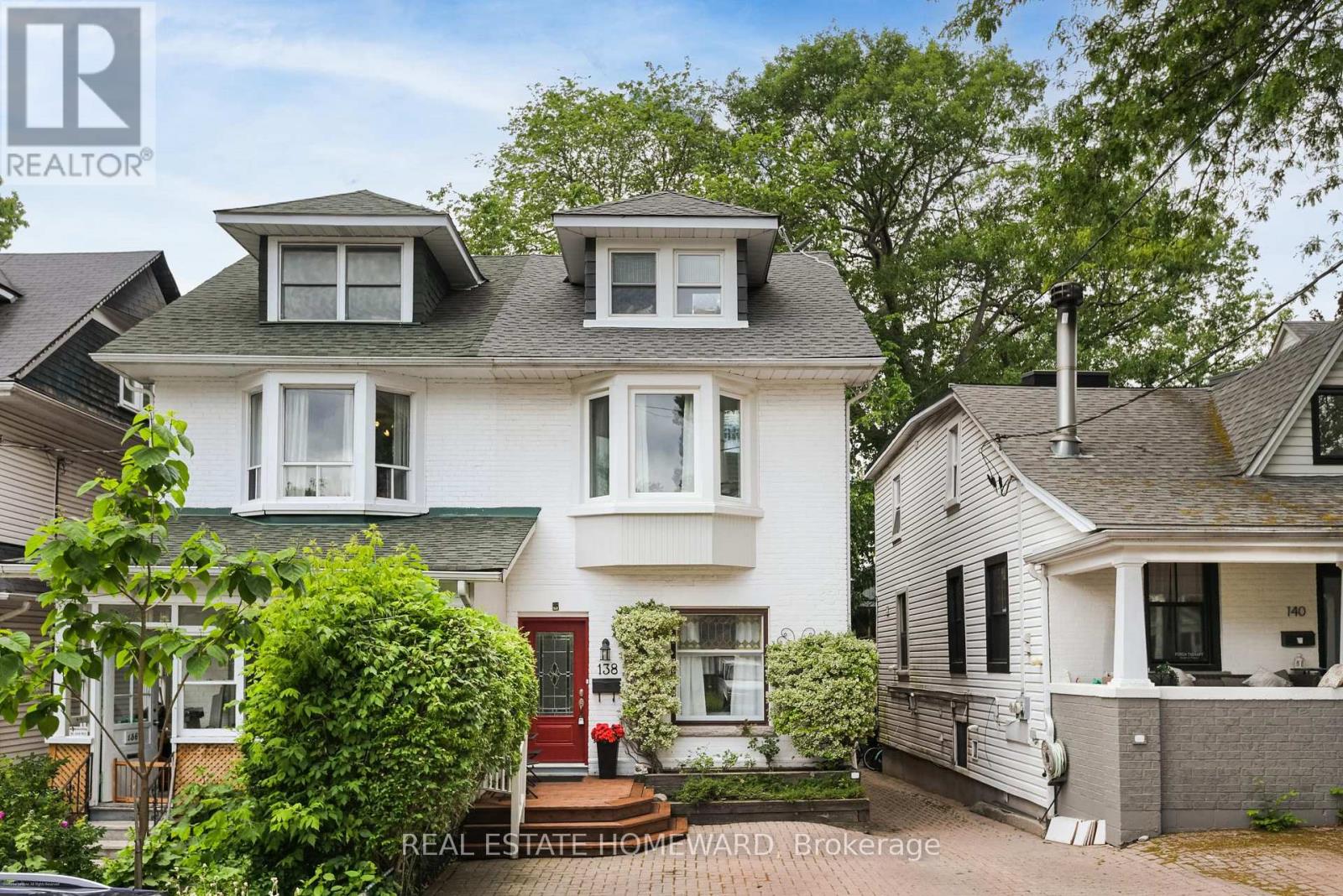 138 LEE AVENUE, Toronto, Ontario