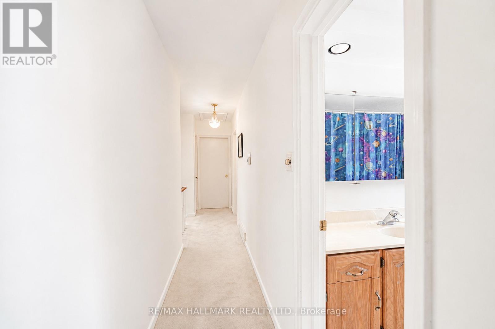60 Vradenberg Drive, Toronto, Ontario  M1T 1M6 - Photo 28 - E13459934