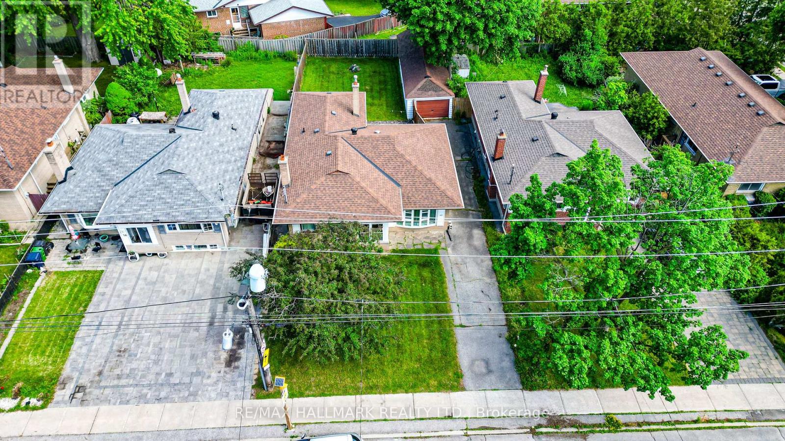 60 Vradenberg Drive, Toronto, Ontario  M1T 1M6 - Photo 39 - E13459934