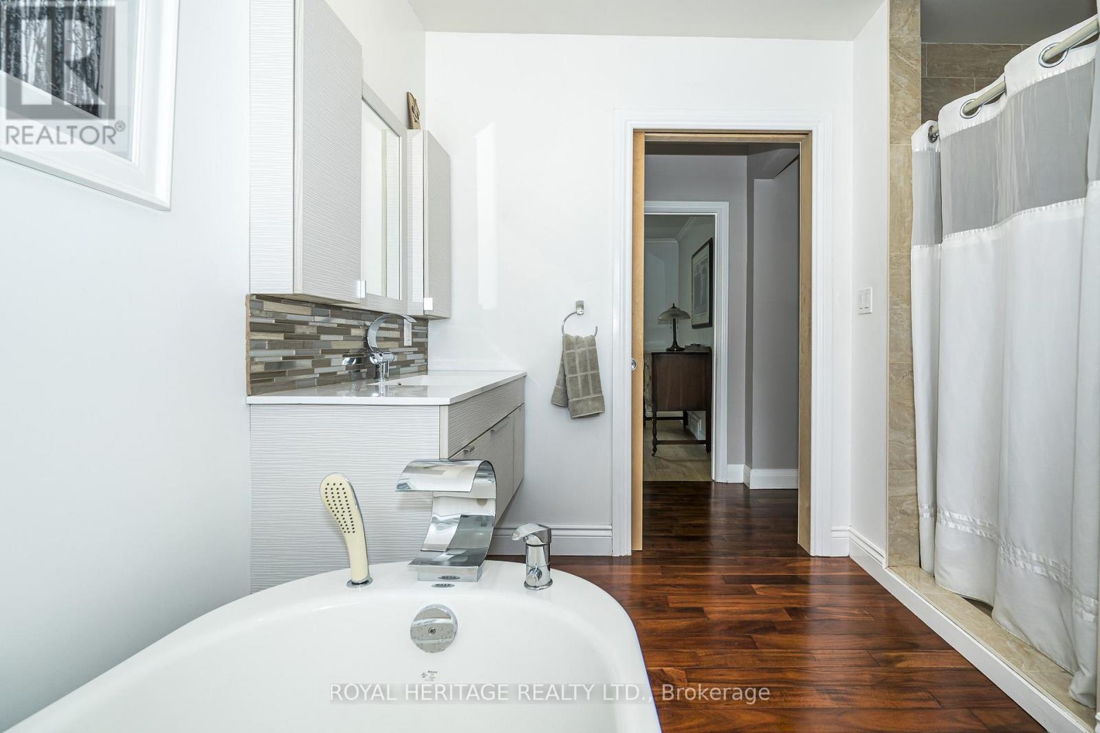 956 Bayshore Court, Pickering, Ontario  L1W 2Y3 - Photo 30 - E13459980