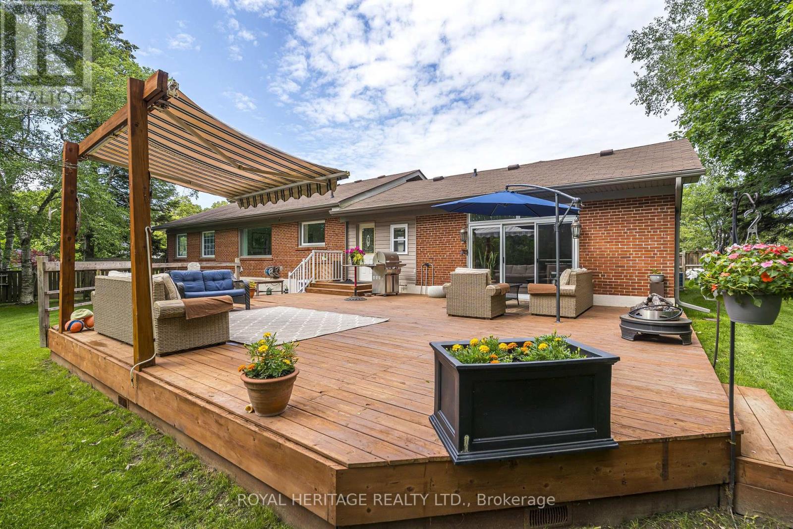 956 Bayshore Court, Pickering, Ontario  L1W 2Y3 - Photo 41 - E13459980