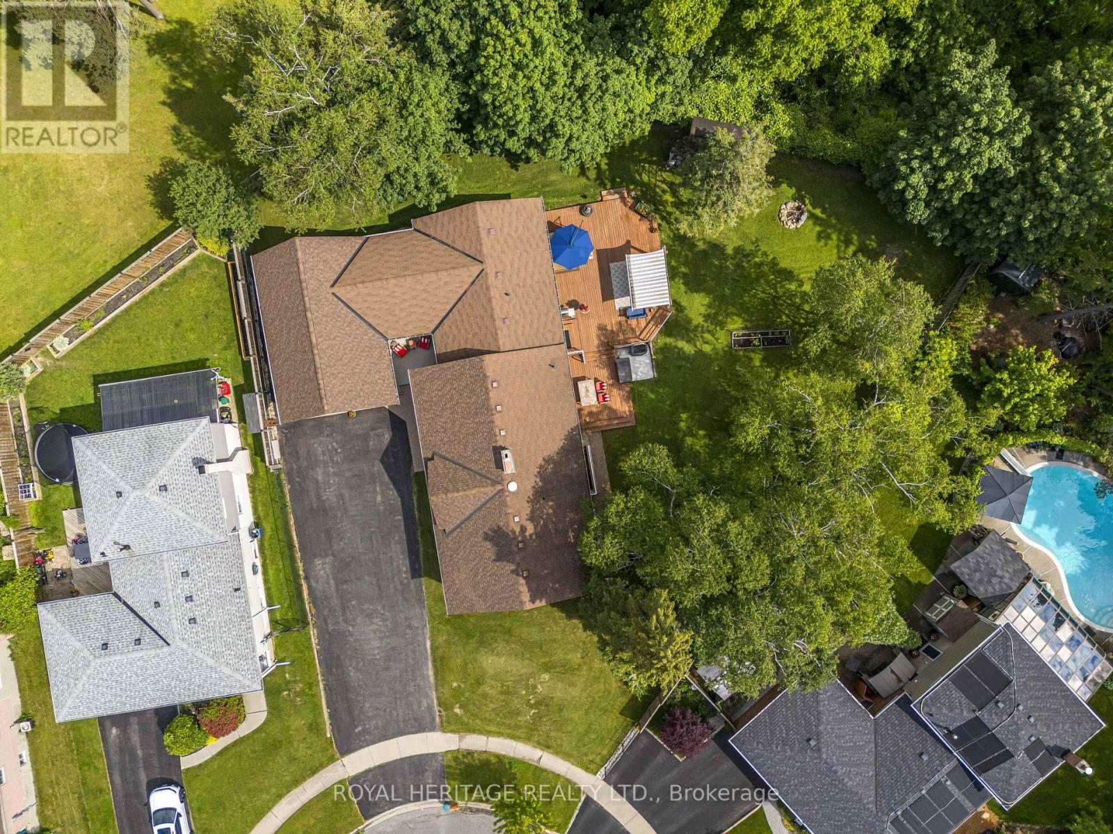 956 Bayshore Court, Pickering, Ontario  L1W 2Y3 - Photo 47 - E13459980