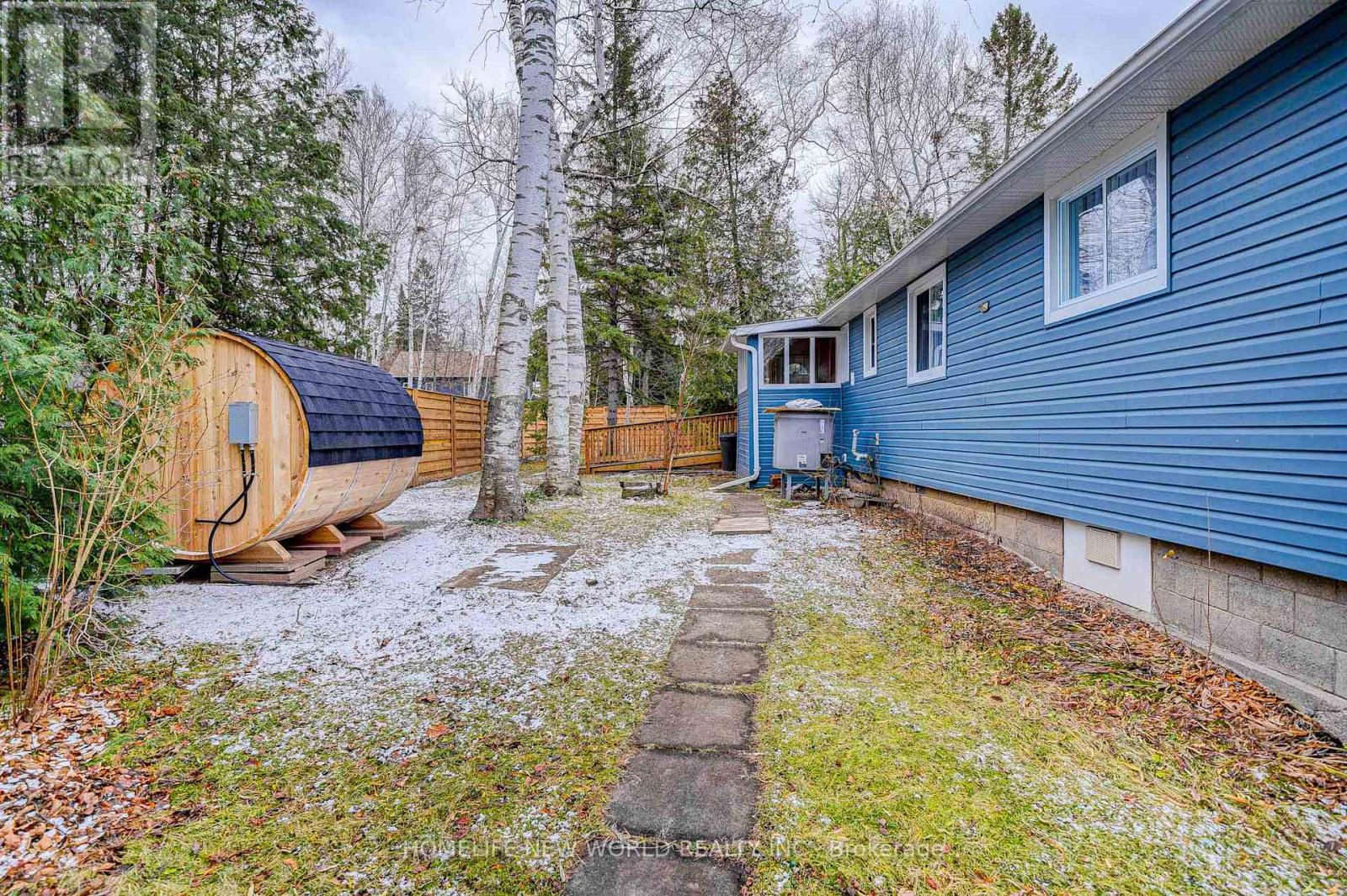 65 Edith Street, Georgina, Ontario  L0E 1L0 - Photo 10 - N13459930